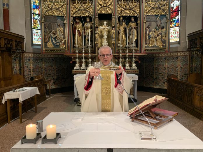 Riprendono le celebrazioni religiose pubbliche